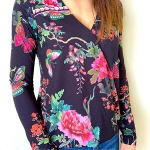 Hale Bob Floral Butterfly Stretch Knit Wrap‎ Top Size Medium Good Used Condition